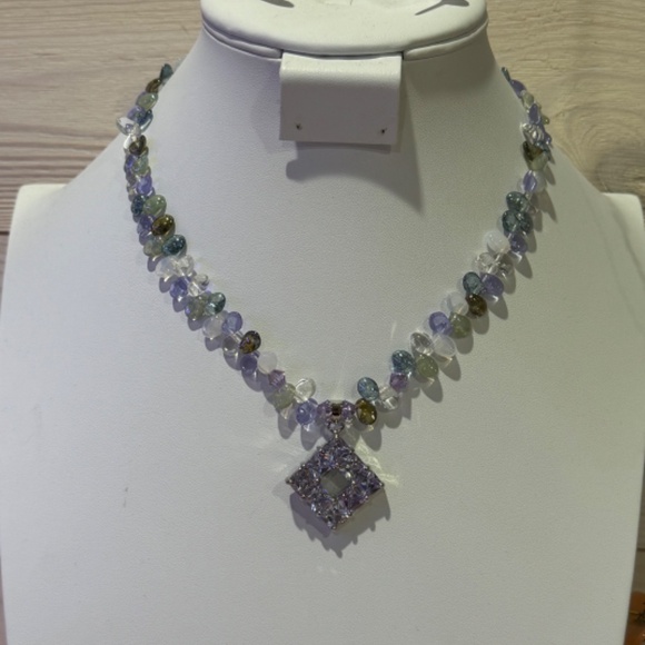 Vtg Necklaces Set Glass Lilac Pebbled And Glass Sea Blue Natural Crystal Quartz - Picture 3 of 12